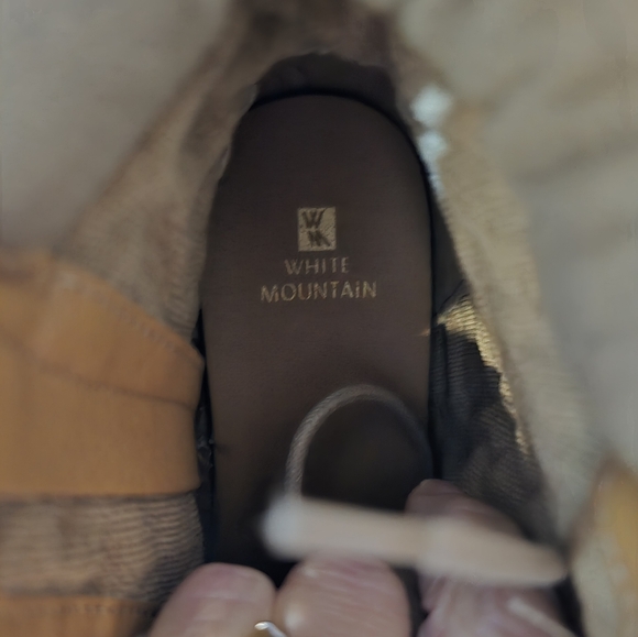 White Mountain boots 8 - Picture 5 of 6